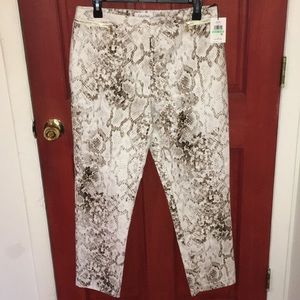Calvin Klein Snake Print ankle skinny pant SZ 8